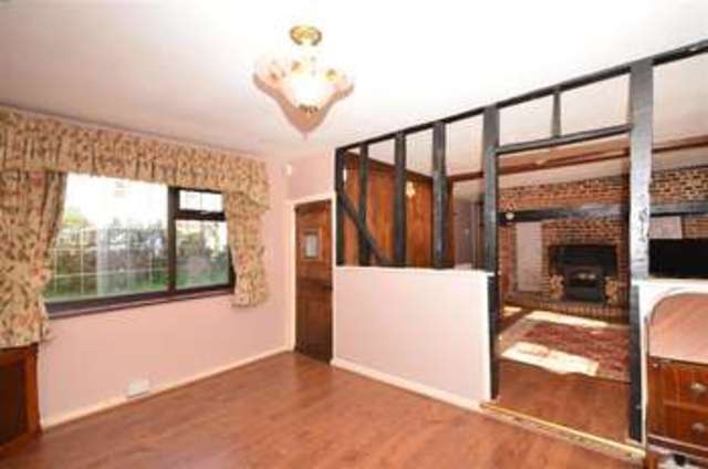  Image of 2 Bedroom Detached for sale at Eythorne Dover Dover, CT15 4BG
