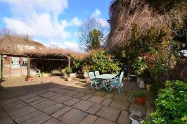  Image of 2 Bedroom Detached for sale at Eythorne Dover Dover, CT15 4BG