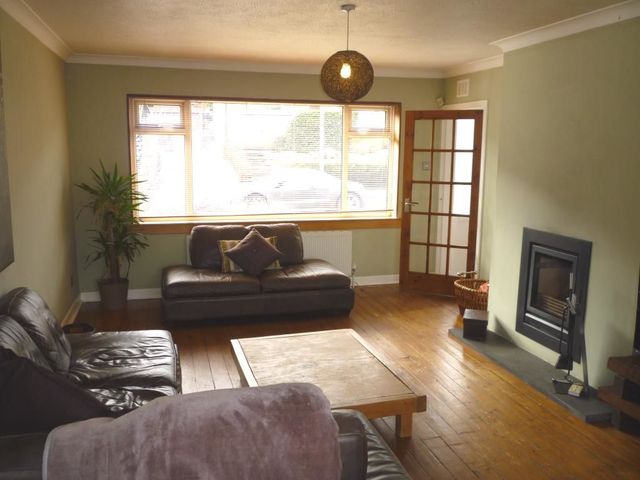  Image of 4 Bedroom Detached to rent at Dunfermline Fife Fife, KY12 7UD