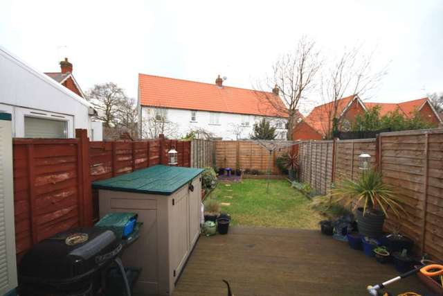  Image of 2 Bedroom Terraced to rent at Thistle Close Noak Bridge Basildon, SS15 5GX