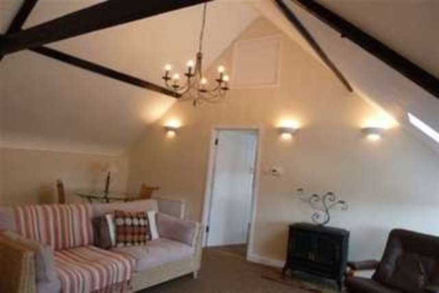  Image of 1 Bedroom Detached to rent at Bristol, BS32 4LQ