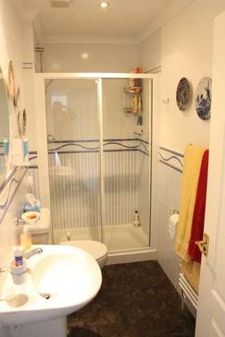  Image of 3 Bedroom Chalet for sale at West Hill Ottery St Mary Devon, EX11 1XH