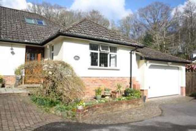  Image of 3 Bedroom Chalet for sale at West Hill Ottery St Mary Devon, EX11 1XH