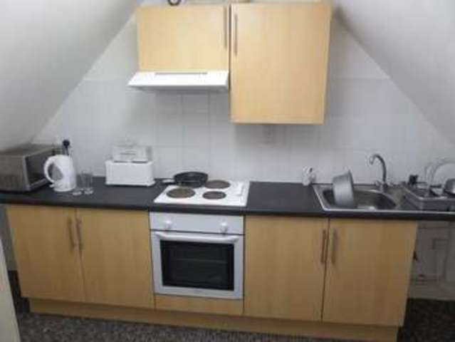  Image of 1 Bedroom Flat to rent at West Road  Westcliff-On-Sea, SS0 9DE