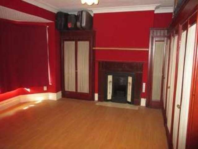  Image of 3 Bedroom Terraced for sale at Redcar North Yorkshire Coatham, TS10 1EH