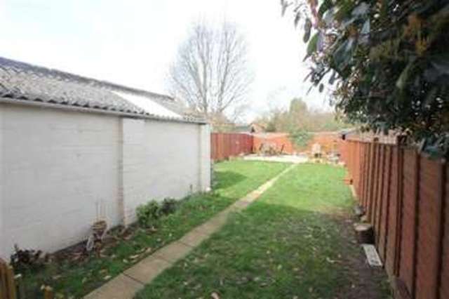  Image of 3 Bedroom Semi-Detached for sale at Ipswich, IP4 4AE