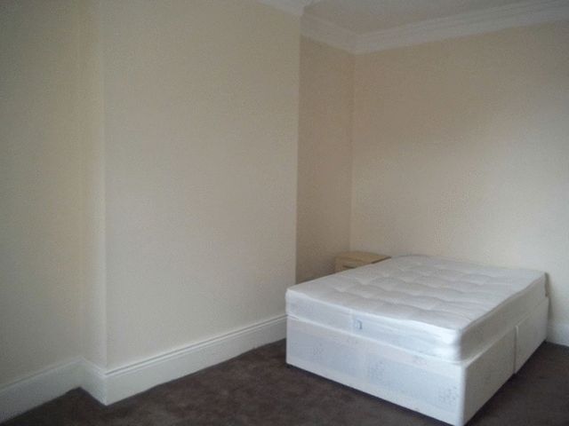  Image of 5 Bedroom Detached to rent at Windsor Terrace South Gosforth Gosforth, NE3 1YL