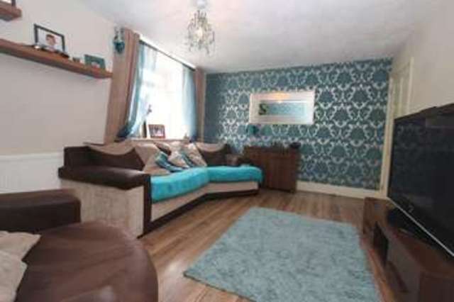  Image of 4 Bedroom Terraced for sale at High Street  WORDSLEY, DY8 5SE