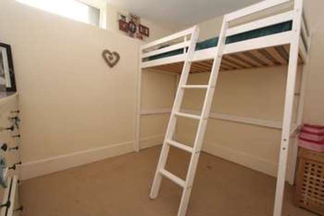  Image of 4 Bedroom Terraced for sale at High Street  WORDSLEY, DY8 5SE