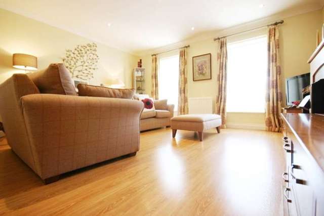  Image of 3 Bedroom Town House for sale at Abbeylea Drive  Westhoughton, BL5 3ZD