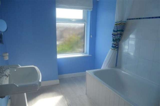  Image of 2 Bedroom Detached to rent at Smethwick, B67 6EW