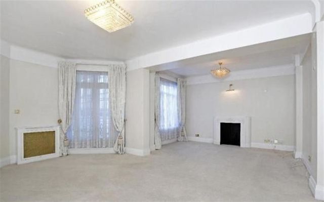  Image of 6 Bedroom Flat to rent at Glentworth Street  Marylebone, NW1 5NA
