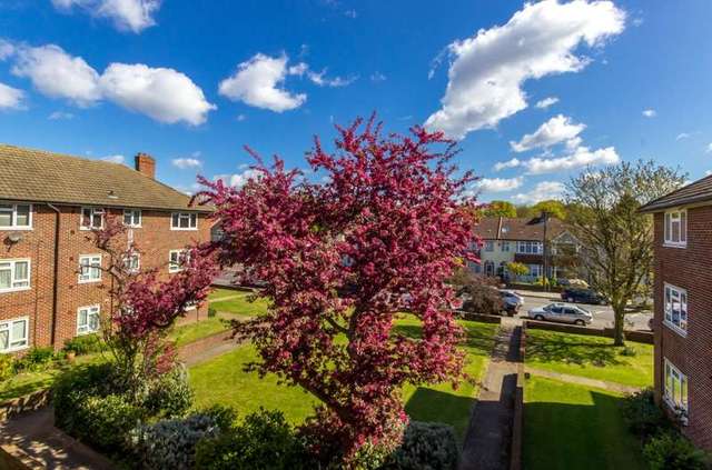  Image of 2 Bedroom Apartment for sale at Berney House Upper Elmers End Road Beckenham, BR3 3EE
