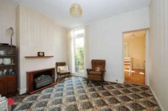  Image of 3 Bedroom Detached for sale at Bromley  Bickley, BR1 2DN