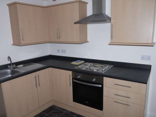  Image of 2 Bedroom Flat to rent at Blackpool  Blackpool, FY4 1HW
