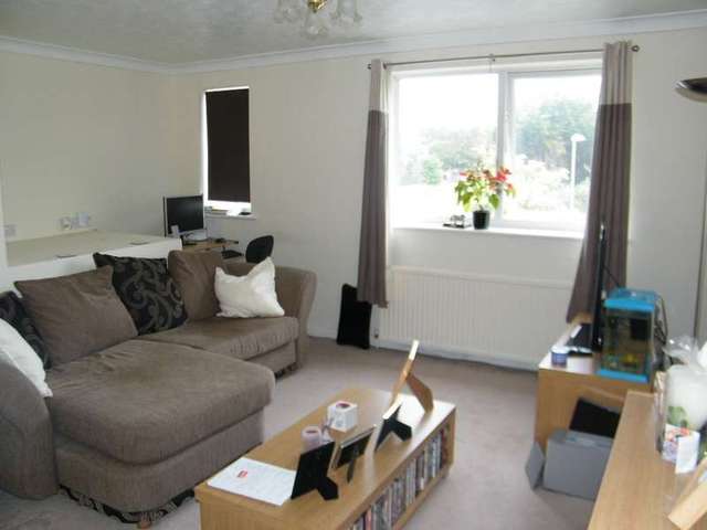  Image of 2 Bedroom Flat to rent at Bovington Wareham, BH20 6HY