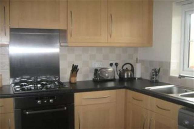  Image of 3 Bedroom Detached to rent at Bolton, BL5 3ZP
