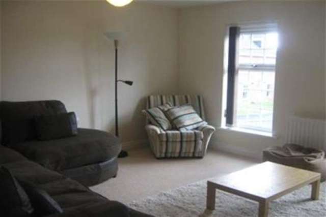  Image of 3 Bedroom Detached to rent at Bolton, BL5 3ZP