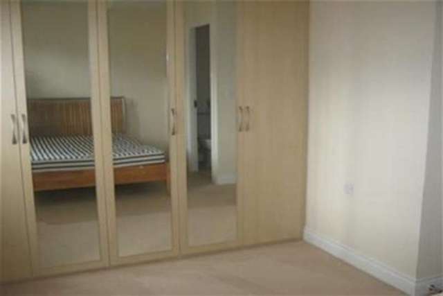  Image of 3 Bedroom Detached to rent at Bolton, BL5 3ZP