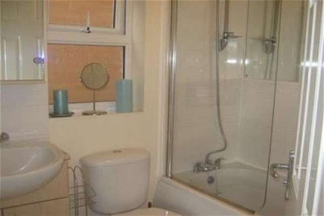  Image of 3 Bedroom Detached to rent at Bolton, BL5 3ZP