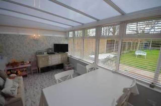 Image of 2 Bedroom Semi-Detached for sale at Cardinal Avenue  Leeds, LS11 8HE