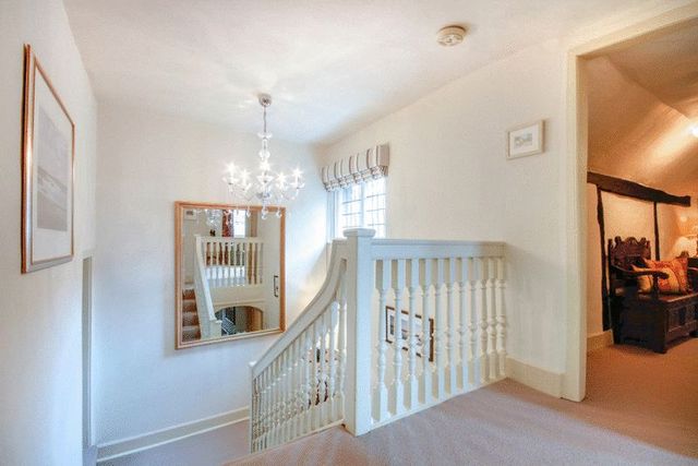  Image of 5 Bedroom Detached for sale at Aylesbury Road Wendover Wendover, HP22 6JQ