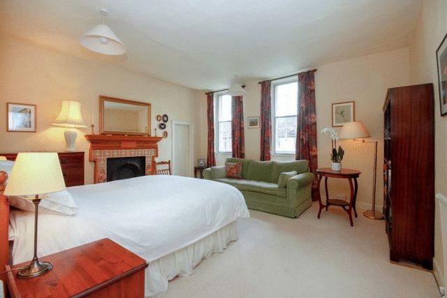  Image of 5 Bedroom Detached for sale at Aylesbury Road Wendover Wendover, HP22 6JQ