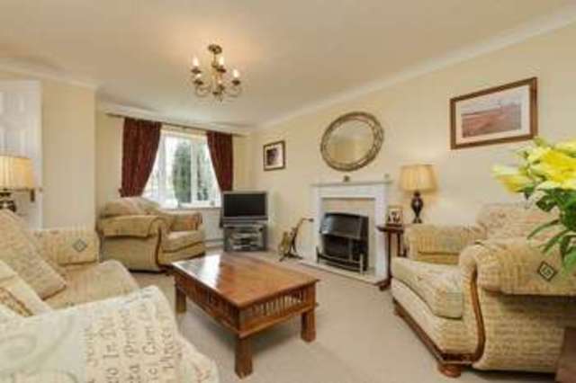  Image of 3 Bedroom Property for sale at Churton Close Kingsmead Northwich, CW9 8FQ