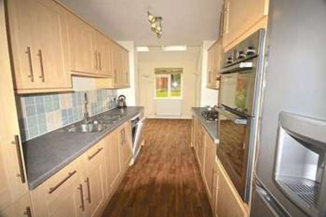  Image of 4 Bedroom Detached to rent at Crown Street  Redbourn, AL3 7PF
