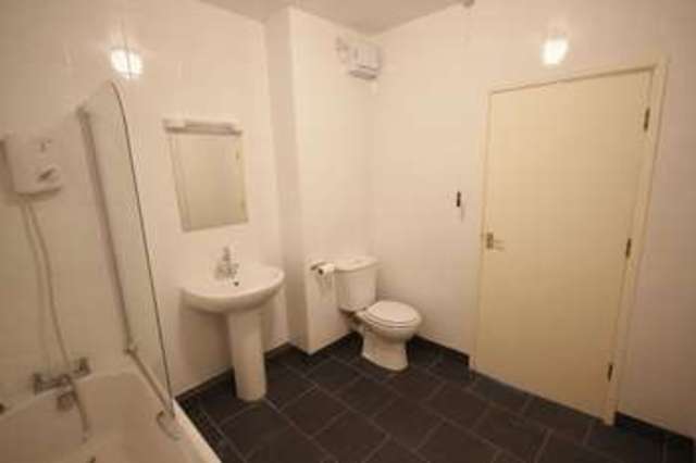  Image of 1 Bedroom Flat to rent at Elton Road  Clevedon, BS21 7RG