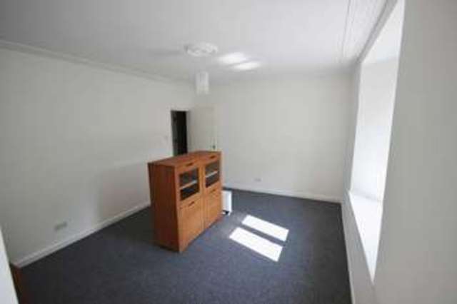  Image of 1 Bedroom Flat to rent at Elton Road  Clevedon, BS21 7RG