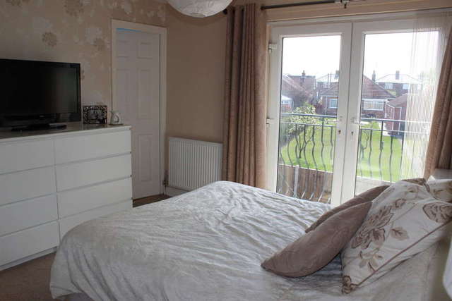  Image of 3 Bedroom Detached for sale at Brayton Selby Brayton, YO8 9RD