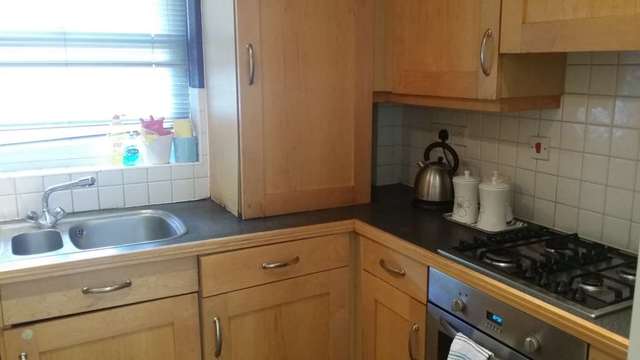  Image of 3 Bedroom Detached to rent at Fishers Close Streatham London, SW16 1JN