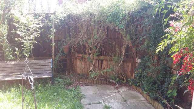  Image of 3 Bedroom Detached to rent at Fishers Close Streatham London, SW16 1JN