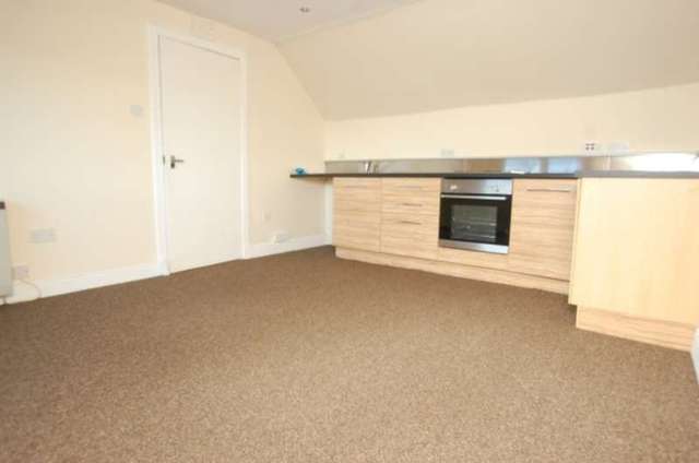  Image of 2 Bedroom Flat to rent at Glebe Avenue  Dunoon, PA23 8DA