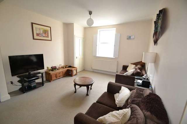  Image of 2 Bedroom Terraced for sale at Willesden Junction, NW10 6TT