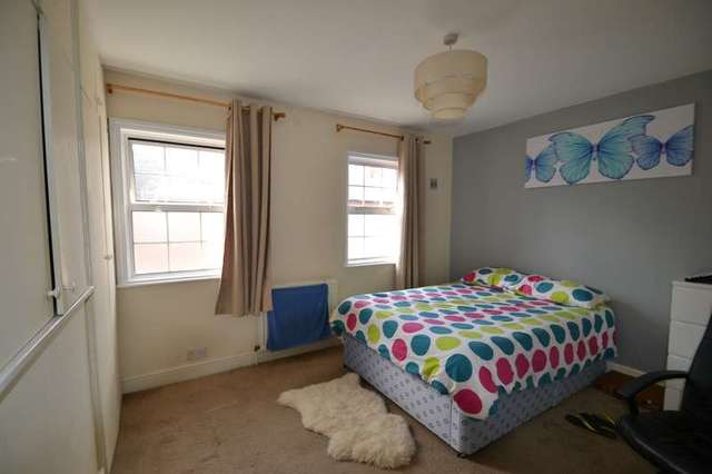  Image of 2 Bedroom Terraced for sale at Willesden Junction, NW10 6TT