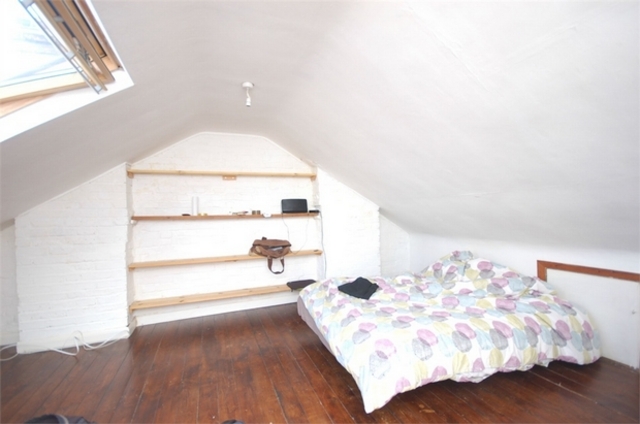  Image of 2 Bedroom Flat to rent at Harlesden Harlesden, NW10 9LR