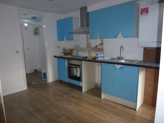  Image of 4 Bedroom Flat to rent at Greatorex Street  London, E1 5NF