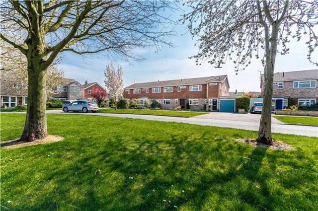  Image of 3 Bedroom Terraced for sale at Cambridge, CB1 8DT