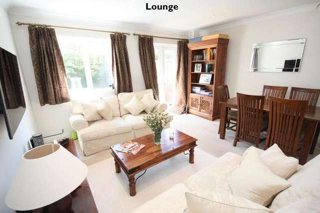  Image of 2 Bedroom Terraced for sale at Earley  Reading, RG6 7EF