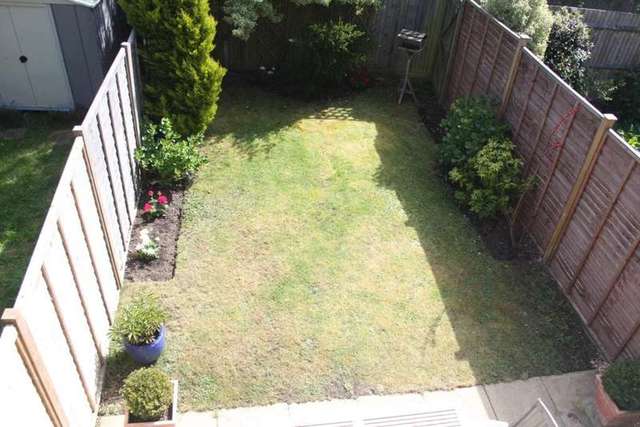  Image of 2 Bedroom Terraced for sale at Earley  Reading, RG6 7EF