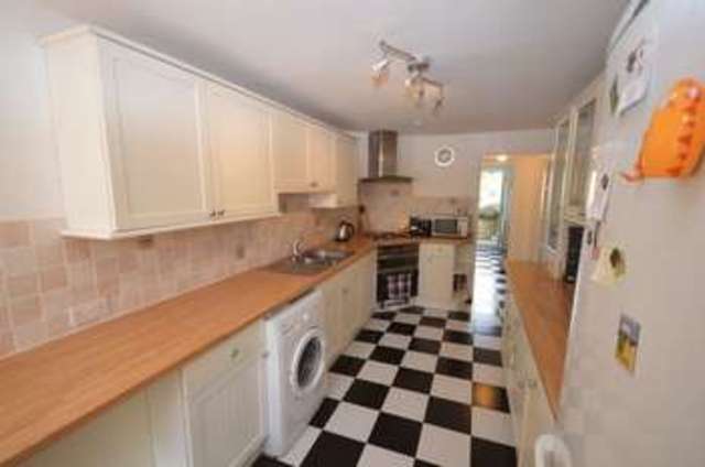  Image of 3 Bedroom Semi-Detached for sale at Peascroft Long Crendon Aylesbury, HP18 9AU