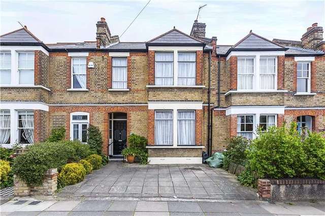  Image of 3 Bedroom Detached for sale at London  Hither Green, SE13 5QW