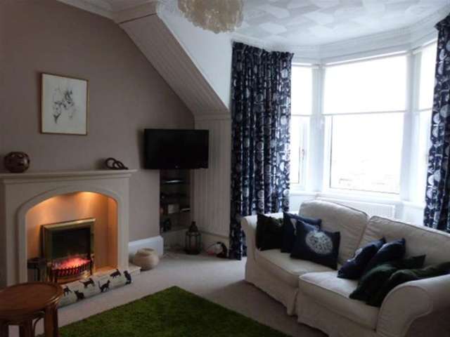  Image of Flat for sale at Dunoon, PA23 7PL