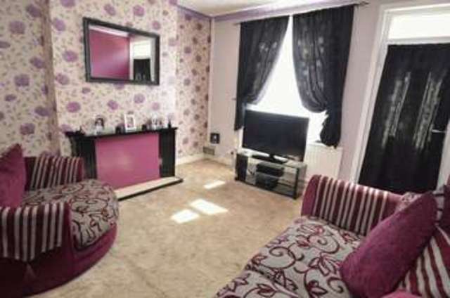  Image of 2 Bedroom Terraced for sale at Minerva Street  Nottingham, NG6 8GR