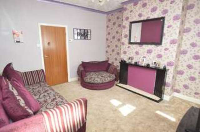  Image of 2 Bedroom Terraced for sale at Minerva Street  Nottingham, NG6 8GR