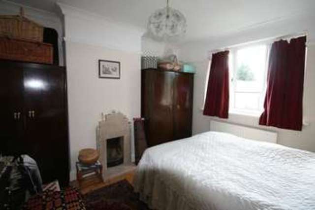  Image of 3 Bedroom Semi-Detached for sale at Mitre Place  Llandaff, CF5 2EQ