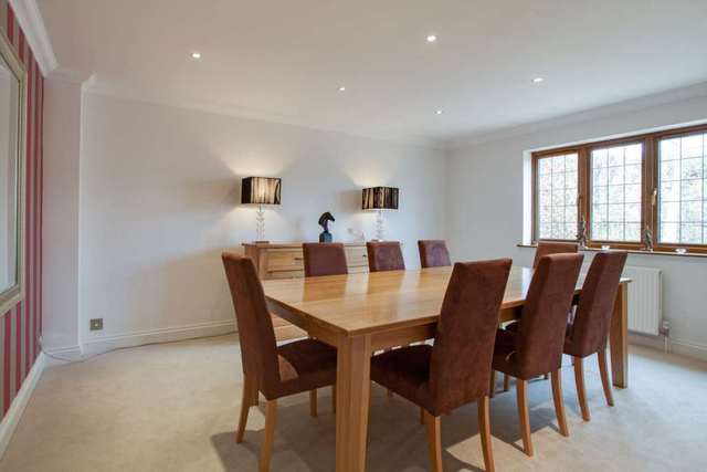  Image of 4 Bedroom Detached for sale at Newfield Road Sonning Common Reading, RG4 9TB