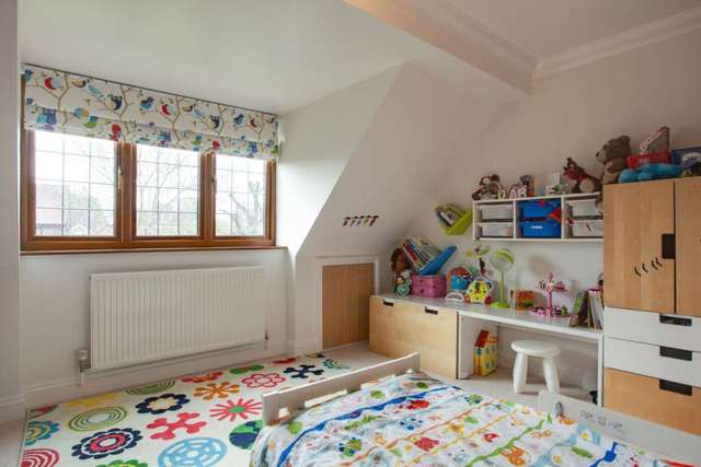  Image of 4 Bedroom Detached for sale at Newfield Road Sonning Common Reading, RG4 9TB
